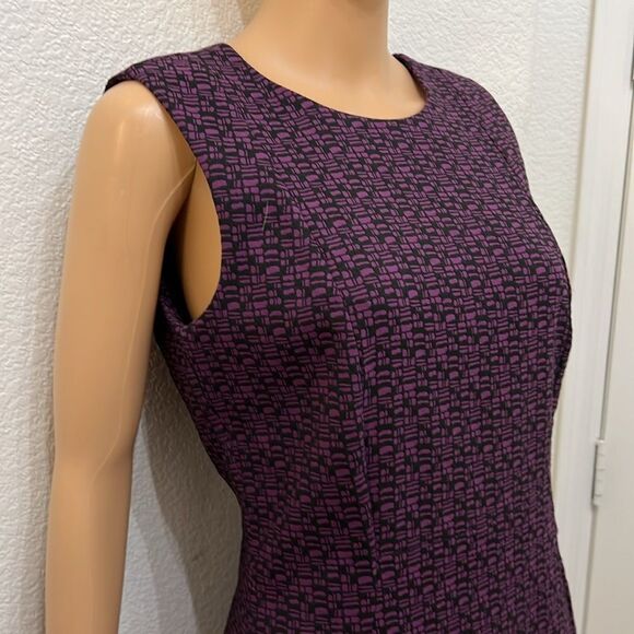 Calvin Klein Printed Sheath Dress, SZ 8 Scoop Neck Sleeveless Midi Gold Zipper - Picture 3 of 15